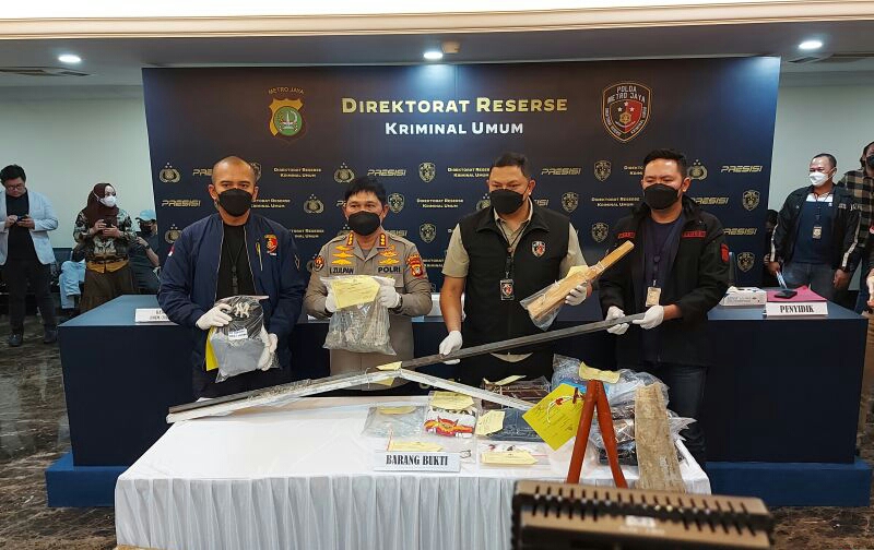 Direktur Reserse Kriminal Umum Polda Metro Jaya Kombes Pol Hengki Haryadi saat menggelar konferensi pers