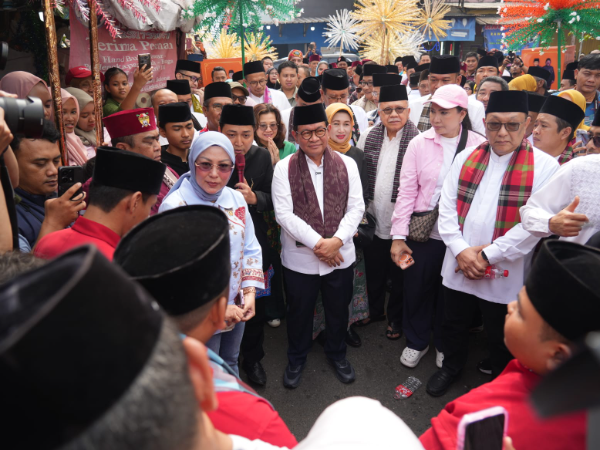 Gubernur DKI Jakarta Pramono Anung meresmikan Festival Bandeng Rawa Belong 2026 di Jakarta Barat dan mengusulkan digelarnya haul ulama Betawi di Monas sebagai bagian dari rangkaian menuju 500 Tahun Jakarta. Festival ini menjadi simbol pelestarian budaya Betawi sekaligus penggerak ekonomi masyarakat. Sabtu, (14/2/2026).