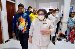 Wamendagri Ribka Haluk Sidak RSUD Yowari Jayapura, Tegaskan Pelayanan Kesehatan Harus Maksimal Tanpa Penolakan Pasien