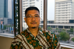 Ahli Hukum Soroti Risiko Administratif Proyek Koperasi Merah Putih, Kontraktor Diminta Waspada